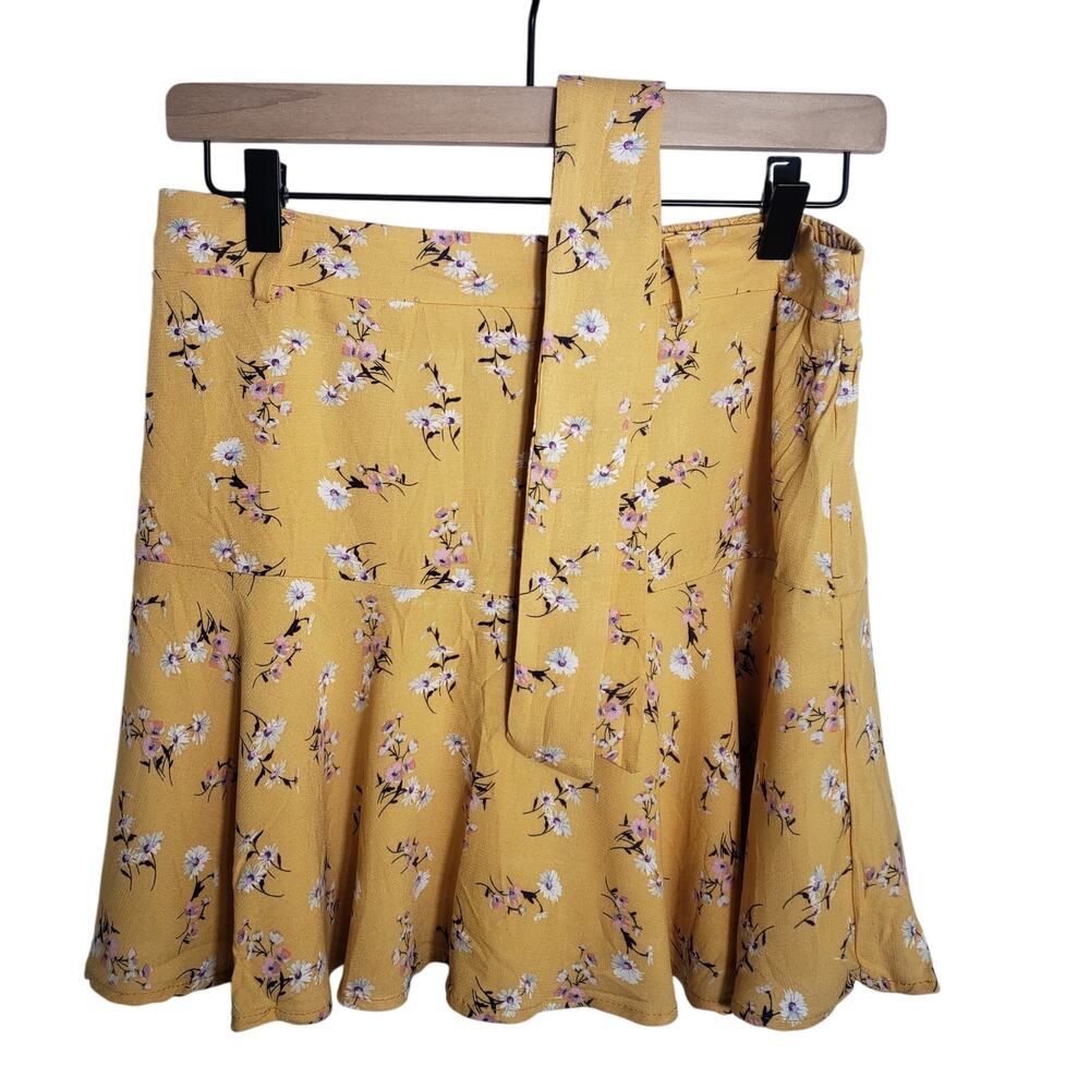 Self Esteem Woman's Mini Floral Skirt Tie Waist Sz M